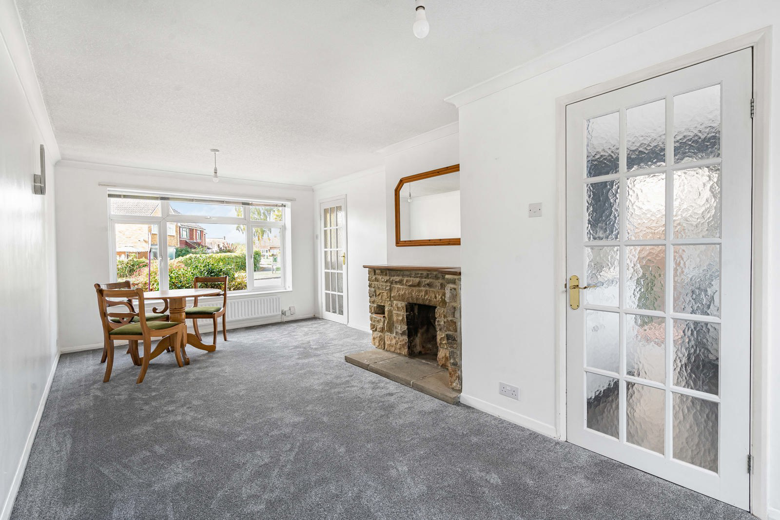 Brocks Drive, Fairlands, Guildford, Surrey, GU3, photo 2