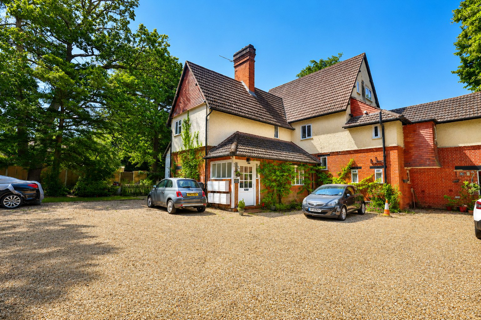Pembroke Road, Woking, Surrey, GU22