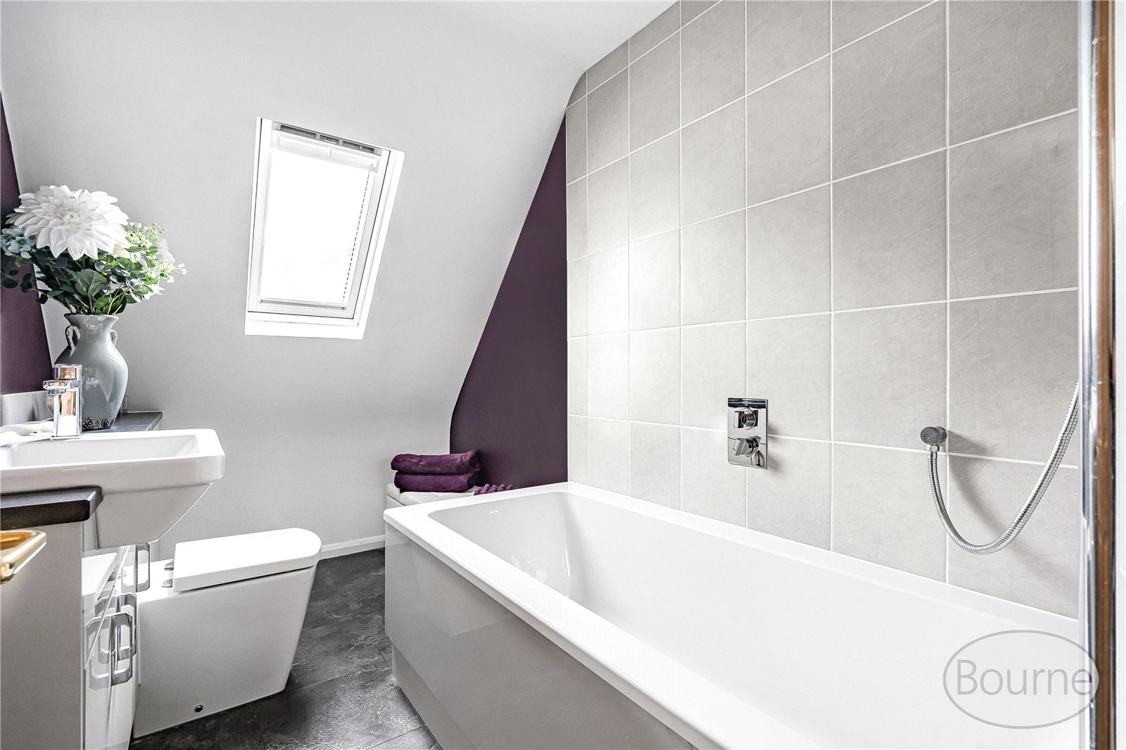 White Lane, Ash Green, Surrey, GU12, photo 9