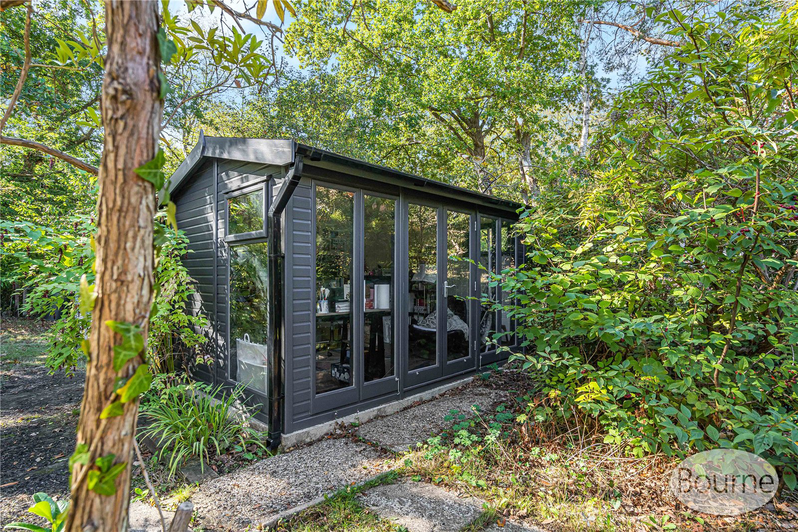 Hermitage Woods Crescent, St. Johns, Woking, Surrey, GU21, photo 15