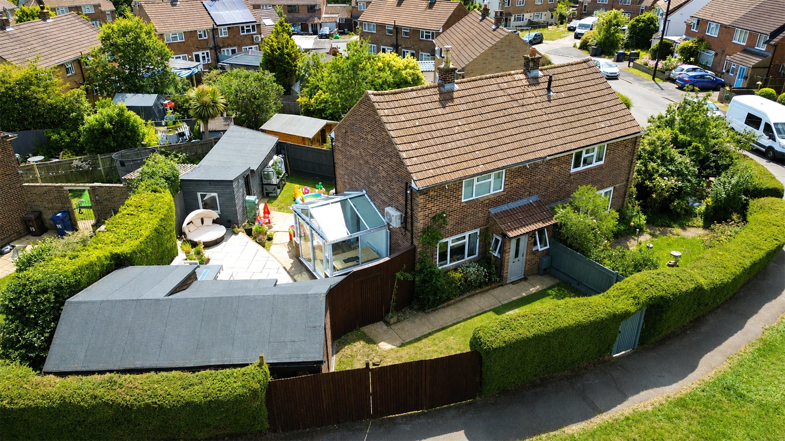 Old Park Close, Farnham, Surrey, GU9