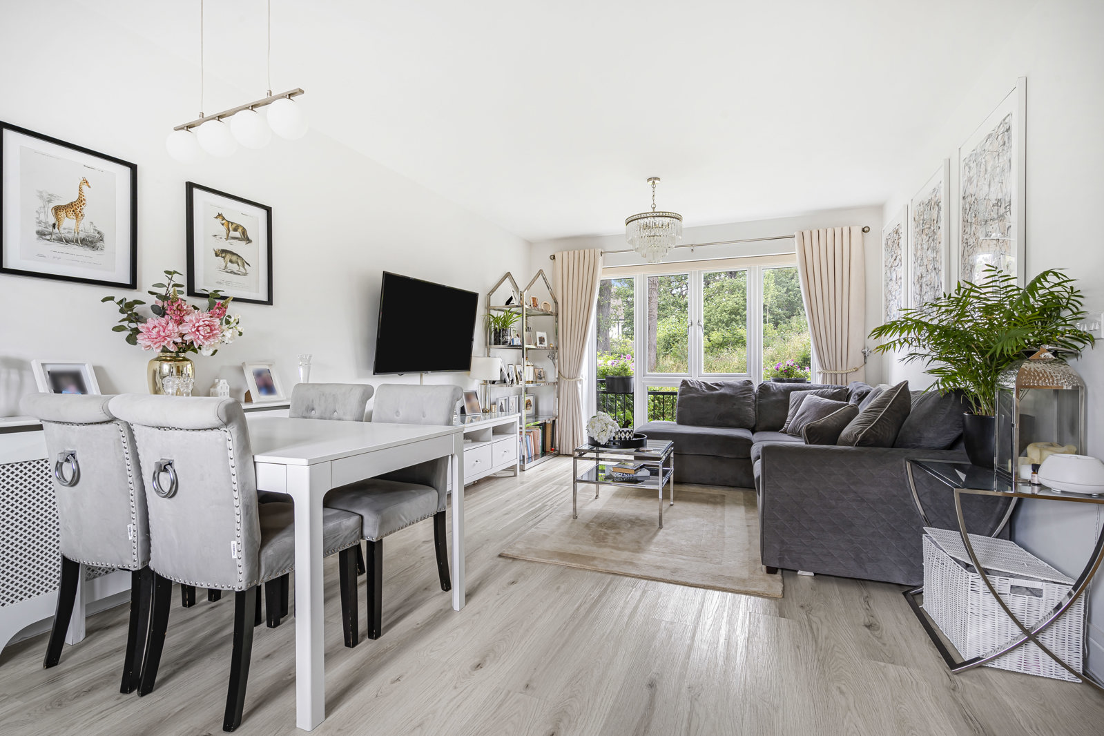Consort Drive, Leatherhead, Surrey, KT22, photo 4