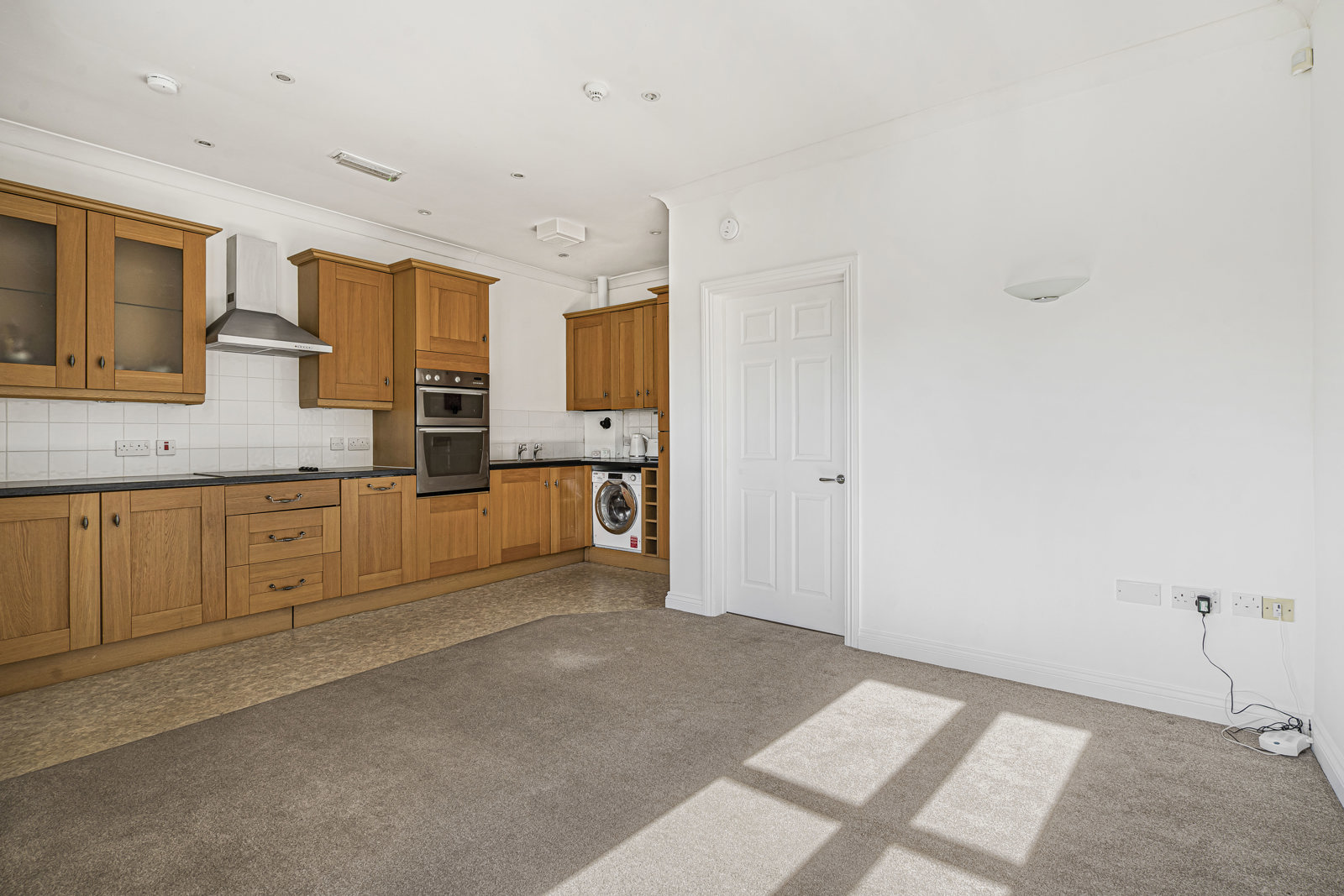 Beaumont Village, Alexandra Road, Aldershot, Hampshire, GU11, photo 2