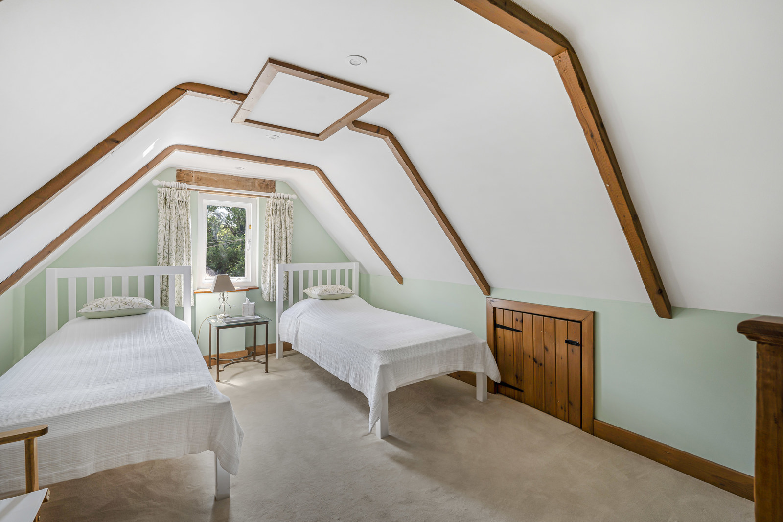 Bowers Grove Lane, Ropley, Alresford, Hampshire, SO24, photo 7