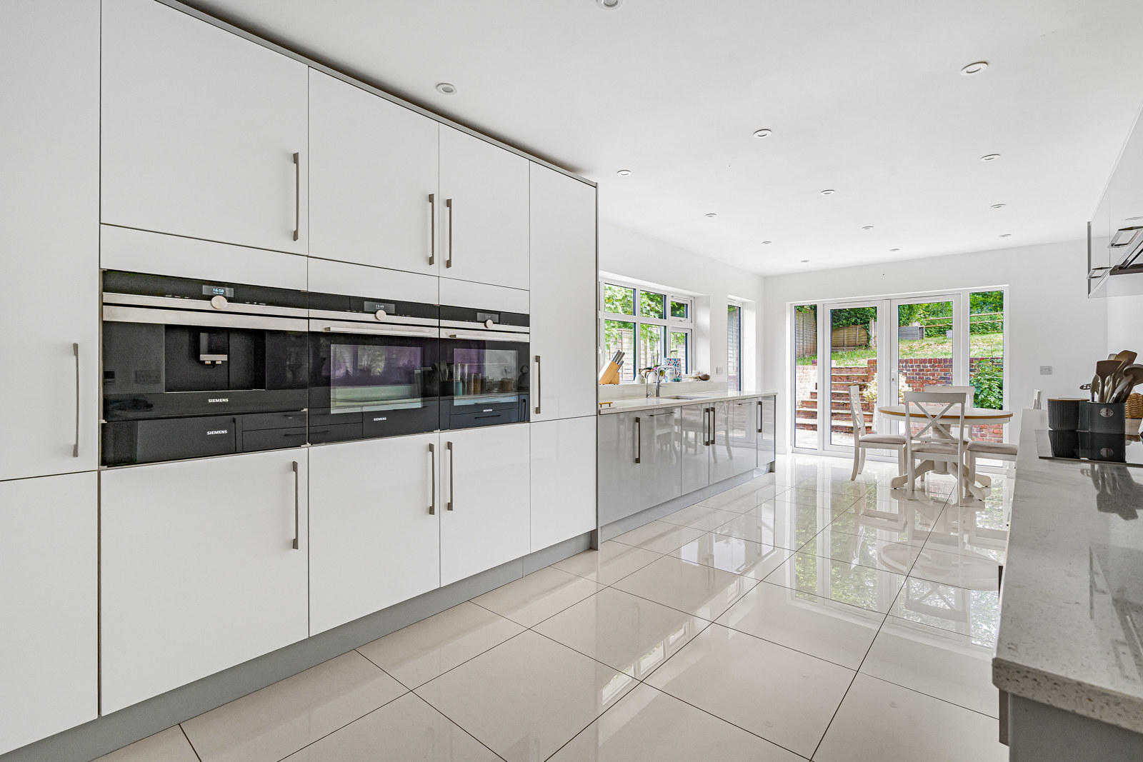 Kings Hill, Beech, Hampshire, GU34, photo 3