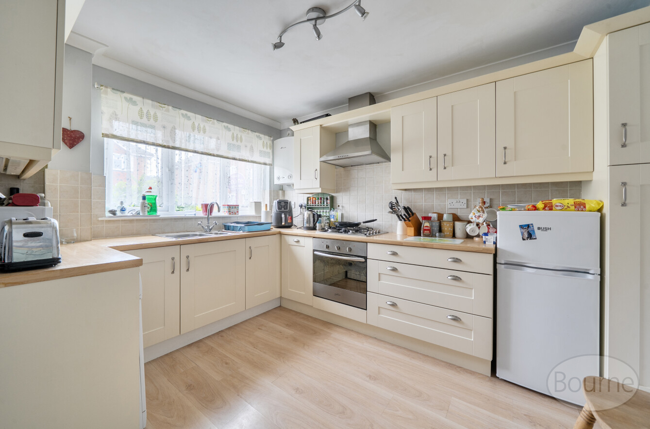 Martins Wood, Milford, Godalming, Surrey, GU8, photo 4