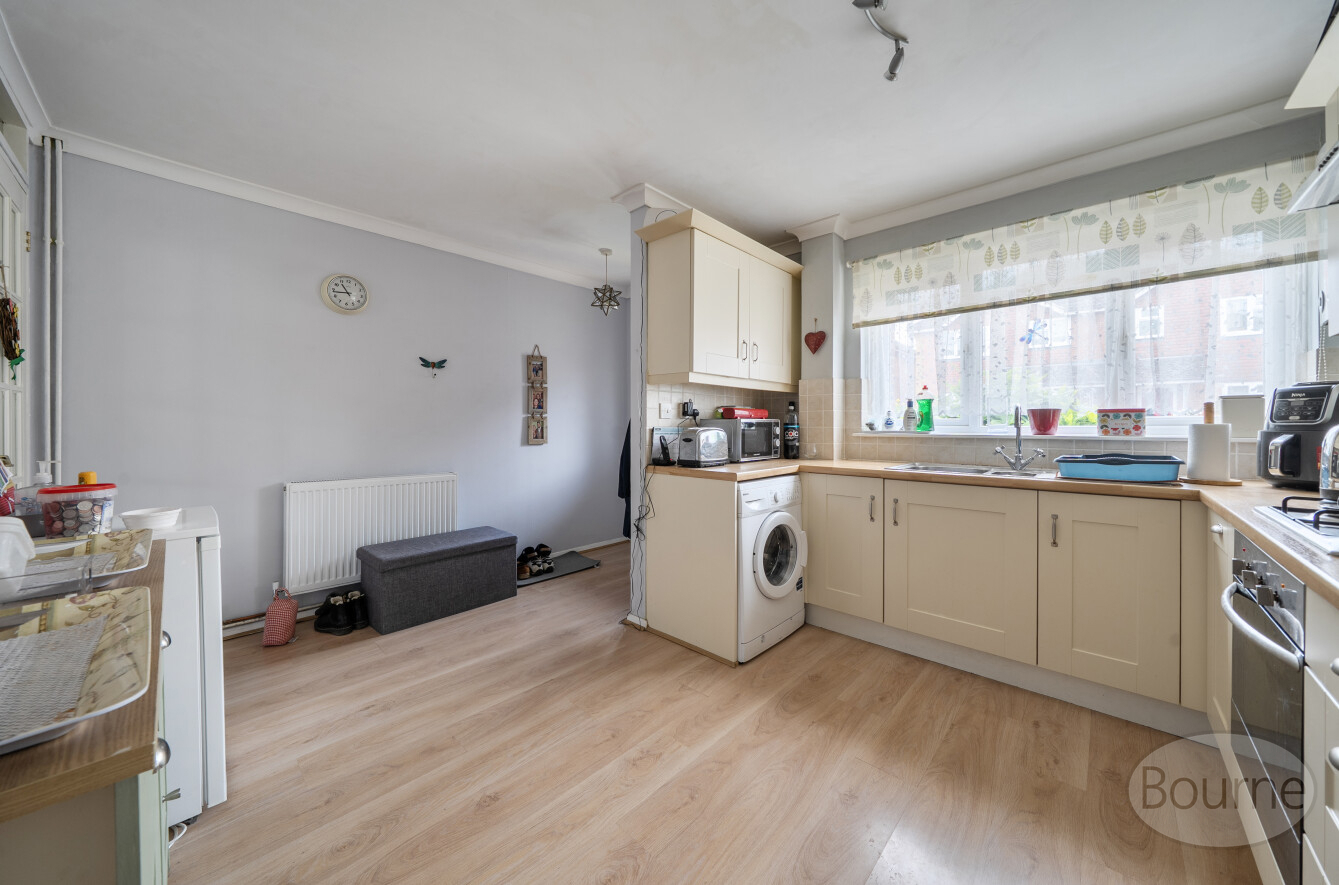 Martins Wood, Milford, Godalming, Surrey, GU8, photo 12