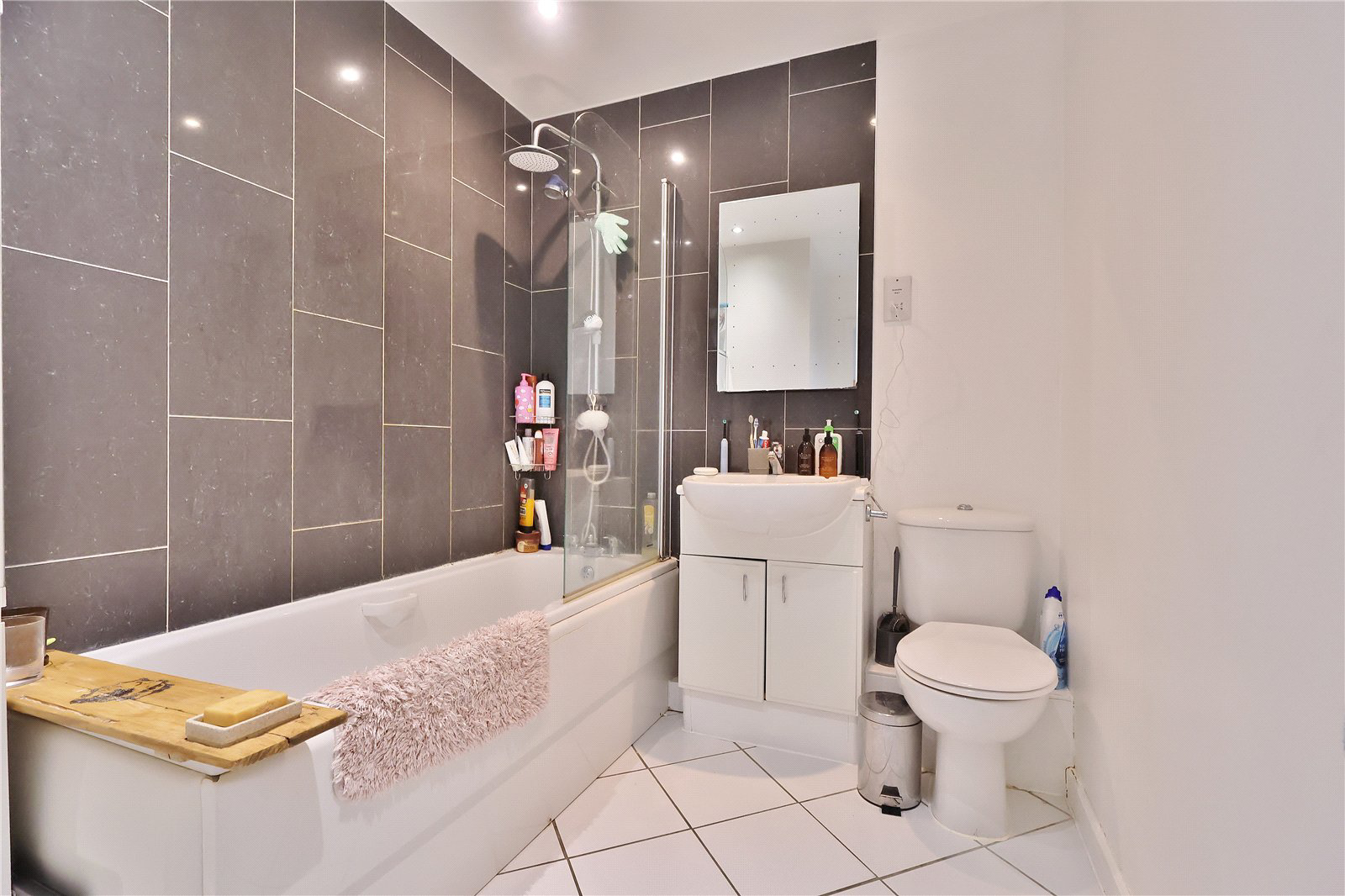 Hipley Street, Old Woking, Surrey, GU22, photo 9