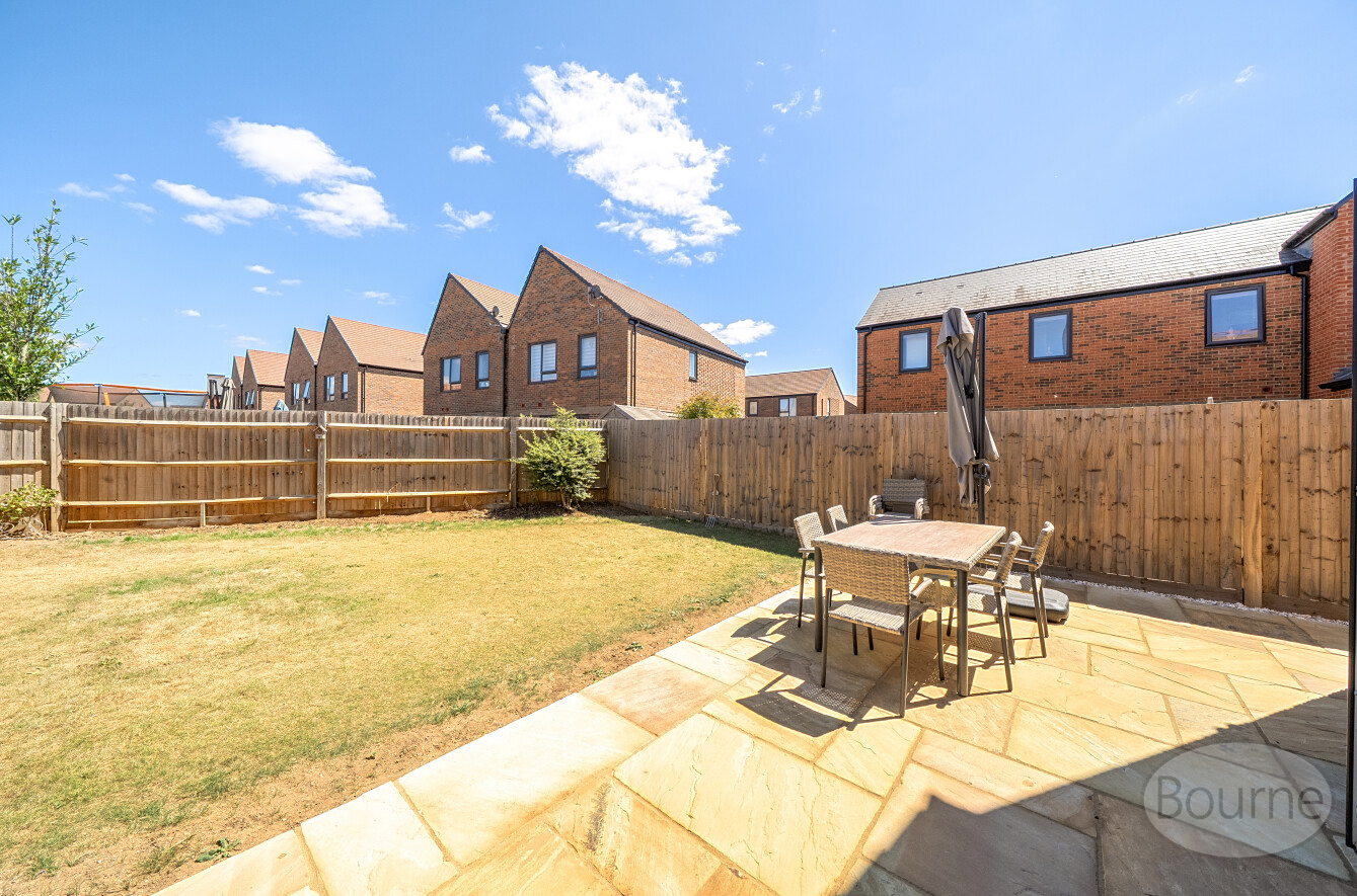Hornbeam Way, Godalming, Surrey, GU7, photo 20