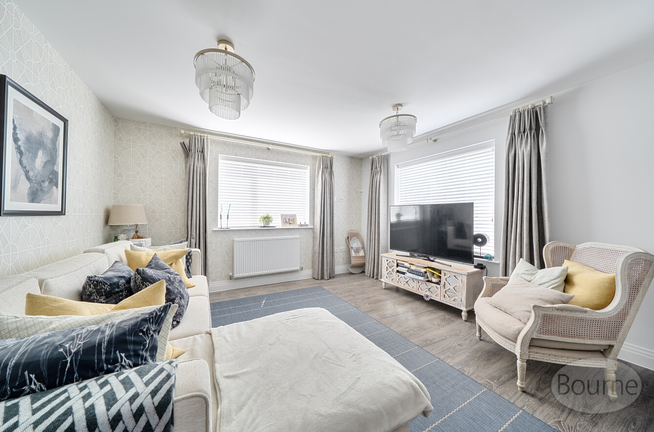 Hornbeam Way, Godalming, Surrey, GU7, photo 2