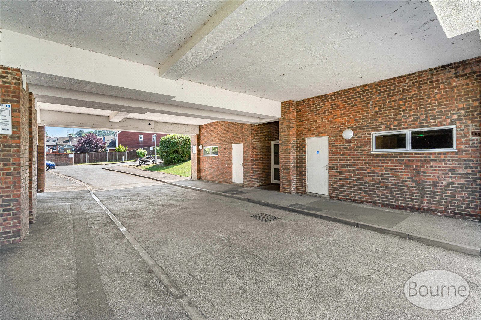 Harvey Road, Guildford, Surrey, GU1, photo 10