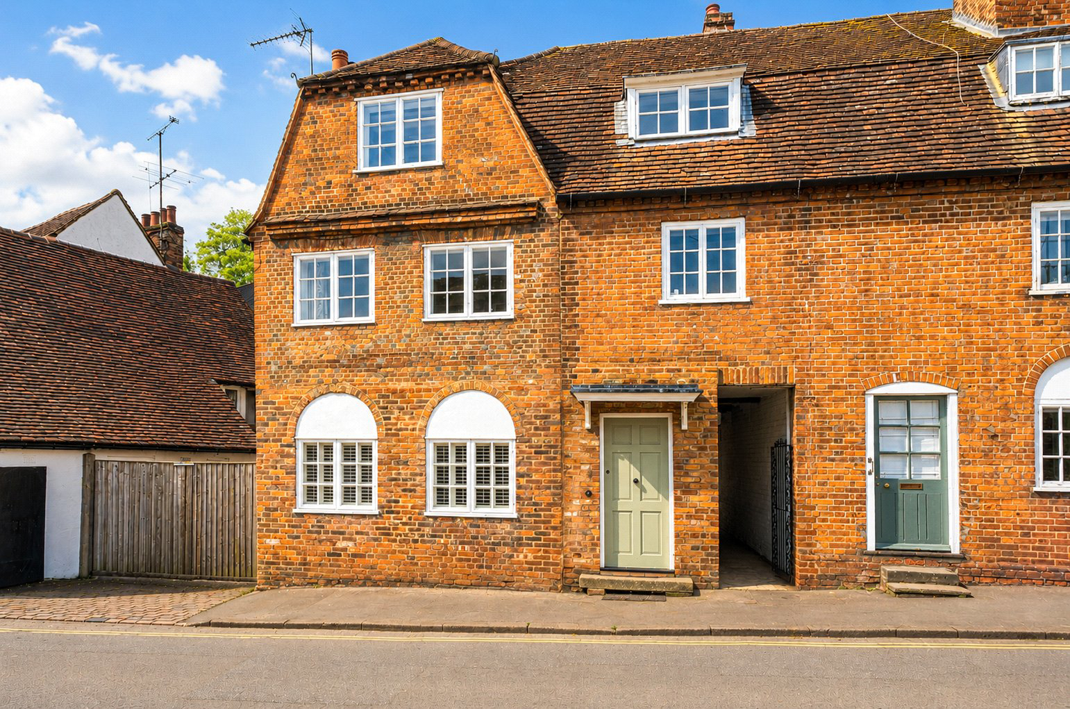 Bridge Square, Farnham, Surrey, GU9