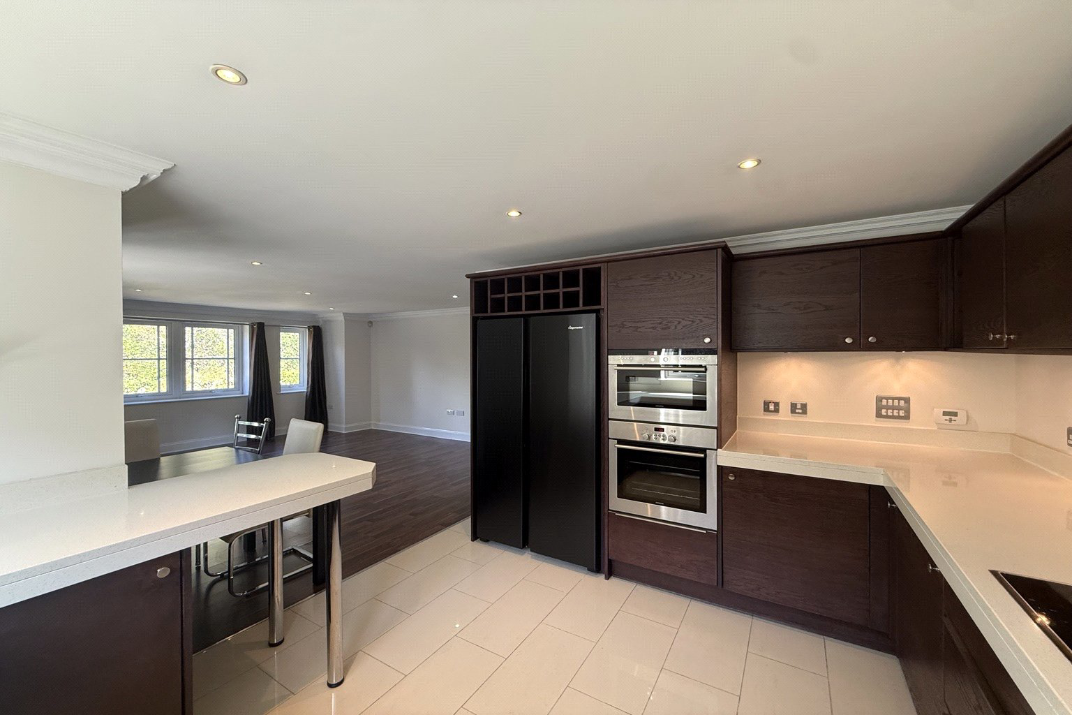Portsmouth Road, Esher, Surrey, KT10, photo 10