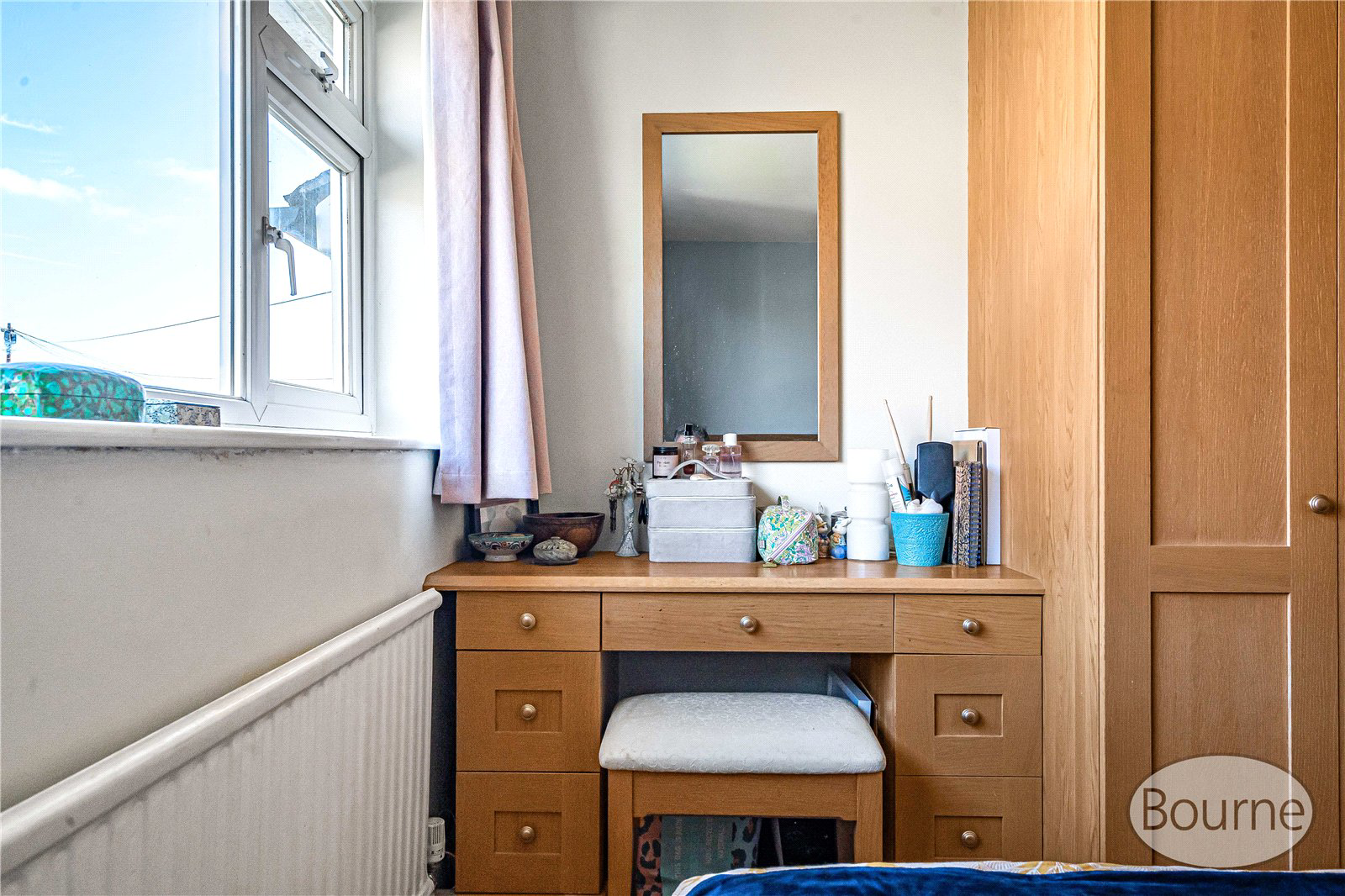 Hermitage Woods Crescent, St. Johns, Woking, Surrey, GU21, photo 12