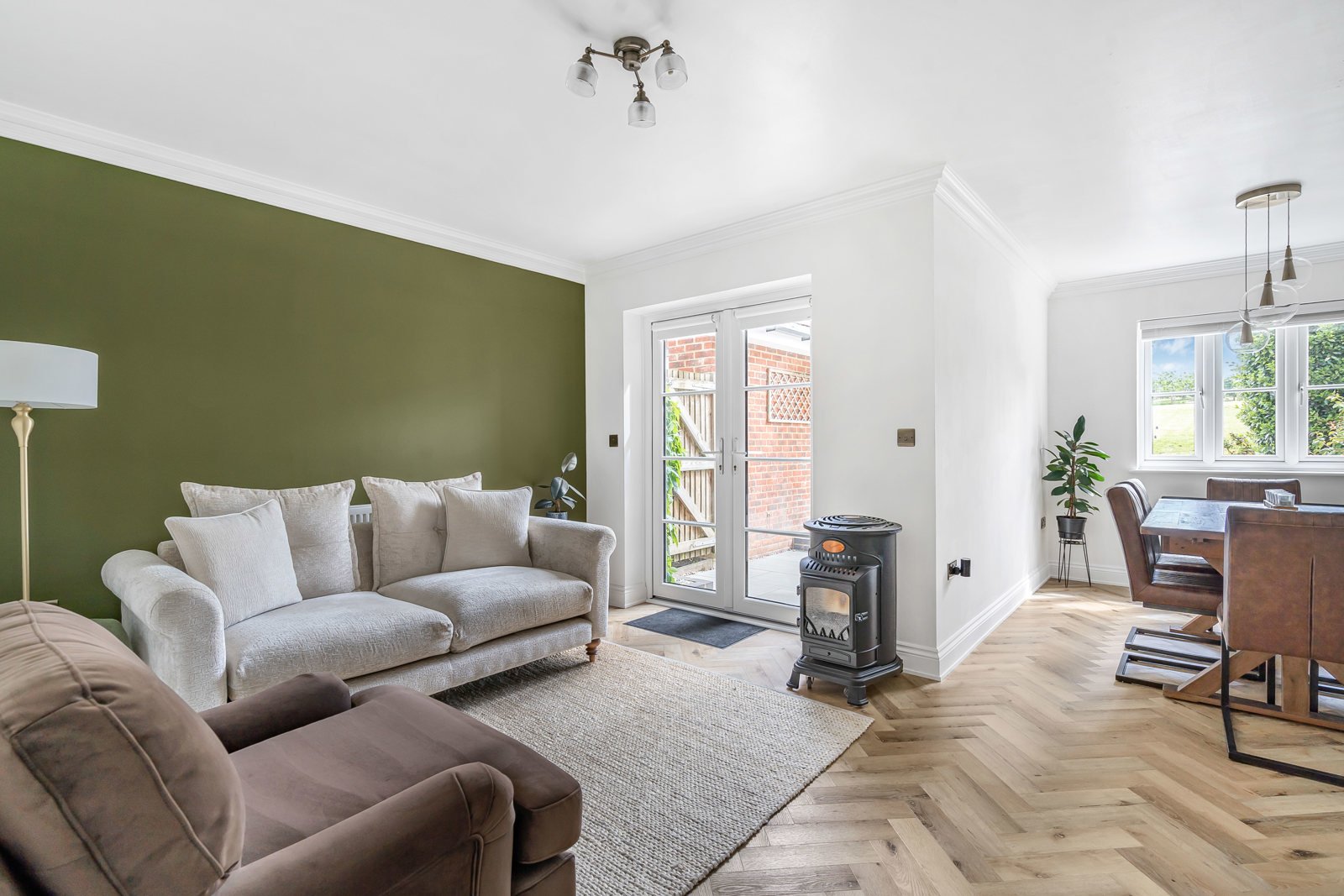 Shirnall Meadow, Lower Farringdon, Alton, Hampshire, GU34, photo 2