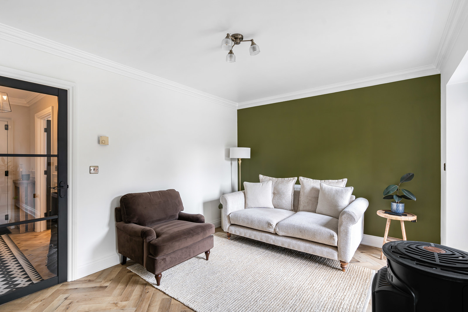 Shirnall Meadow, Lower Farringdon, Alton, Hampshire, GU34, photo 6
