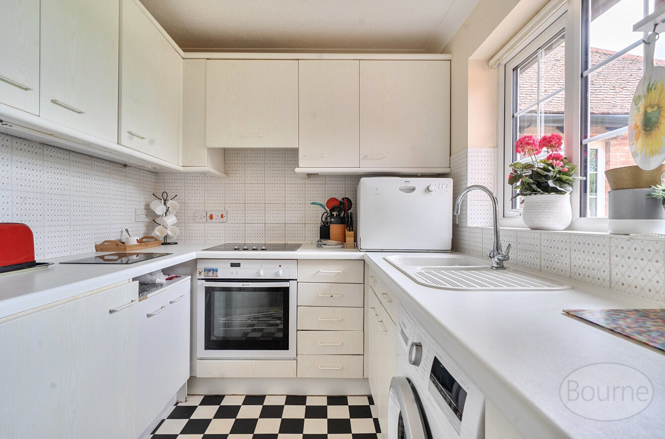 Sussex Road, Petersfield, Hampshire, GU31, photo 19