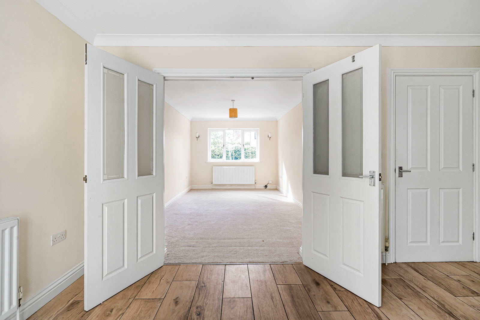 Byworth Road, Farnham, Surrey, GU9, photo 3