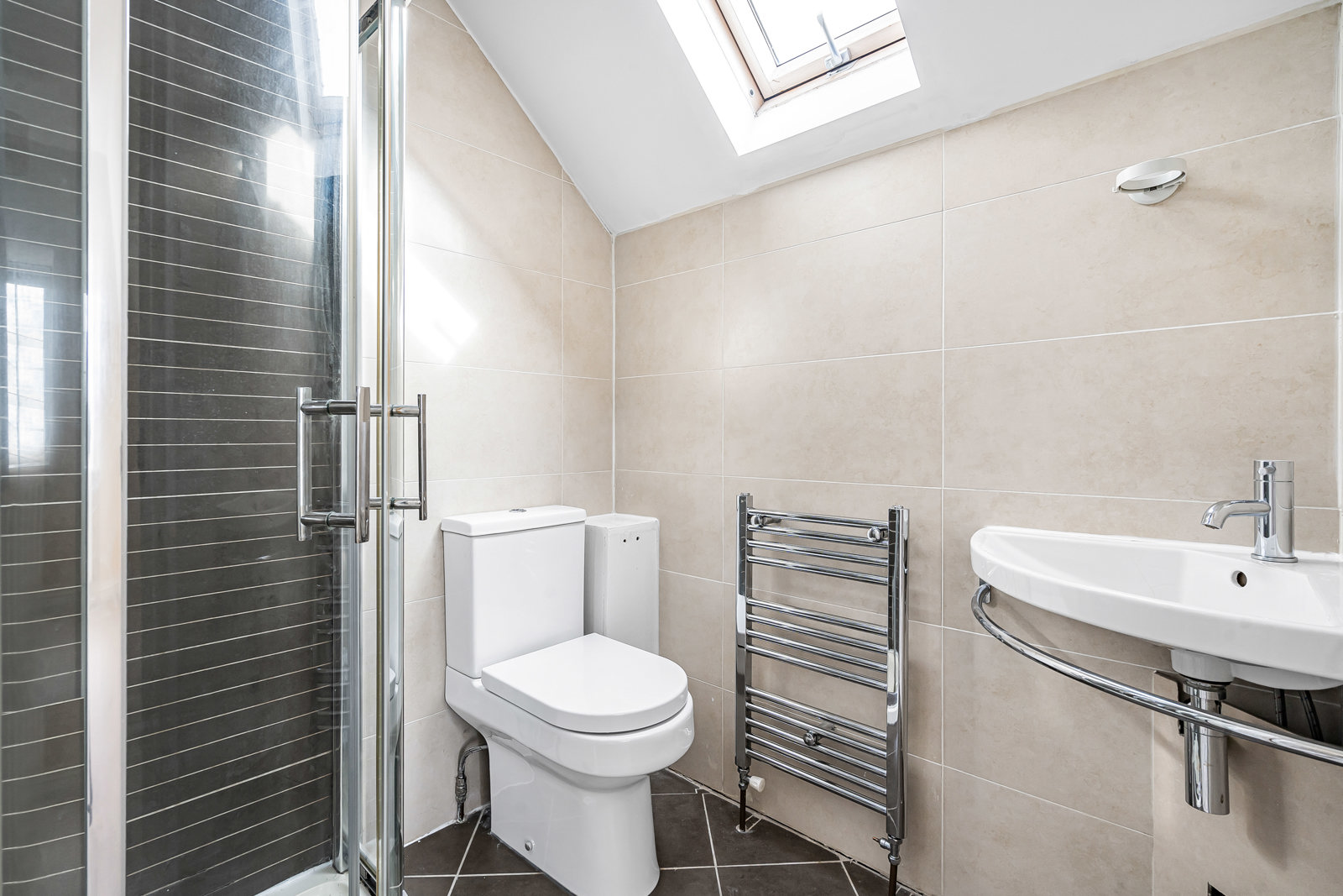 Byworth Road, Farnham, Surrey, GU9, photo 16
