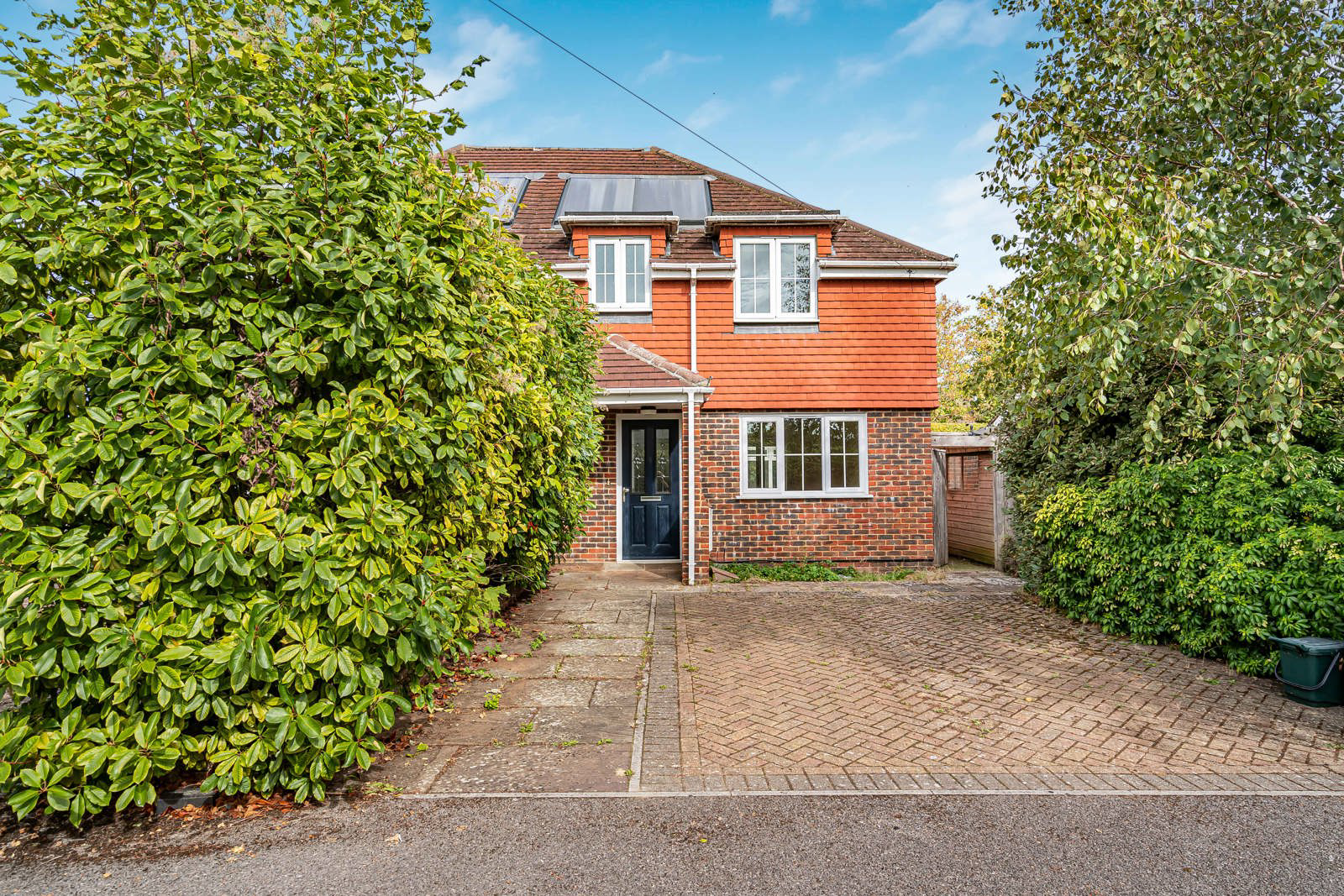 Byworth Road, Farnham, Surrey, GU9
