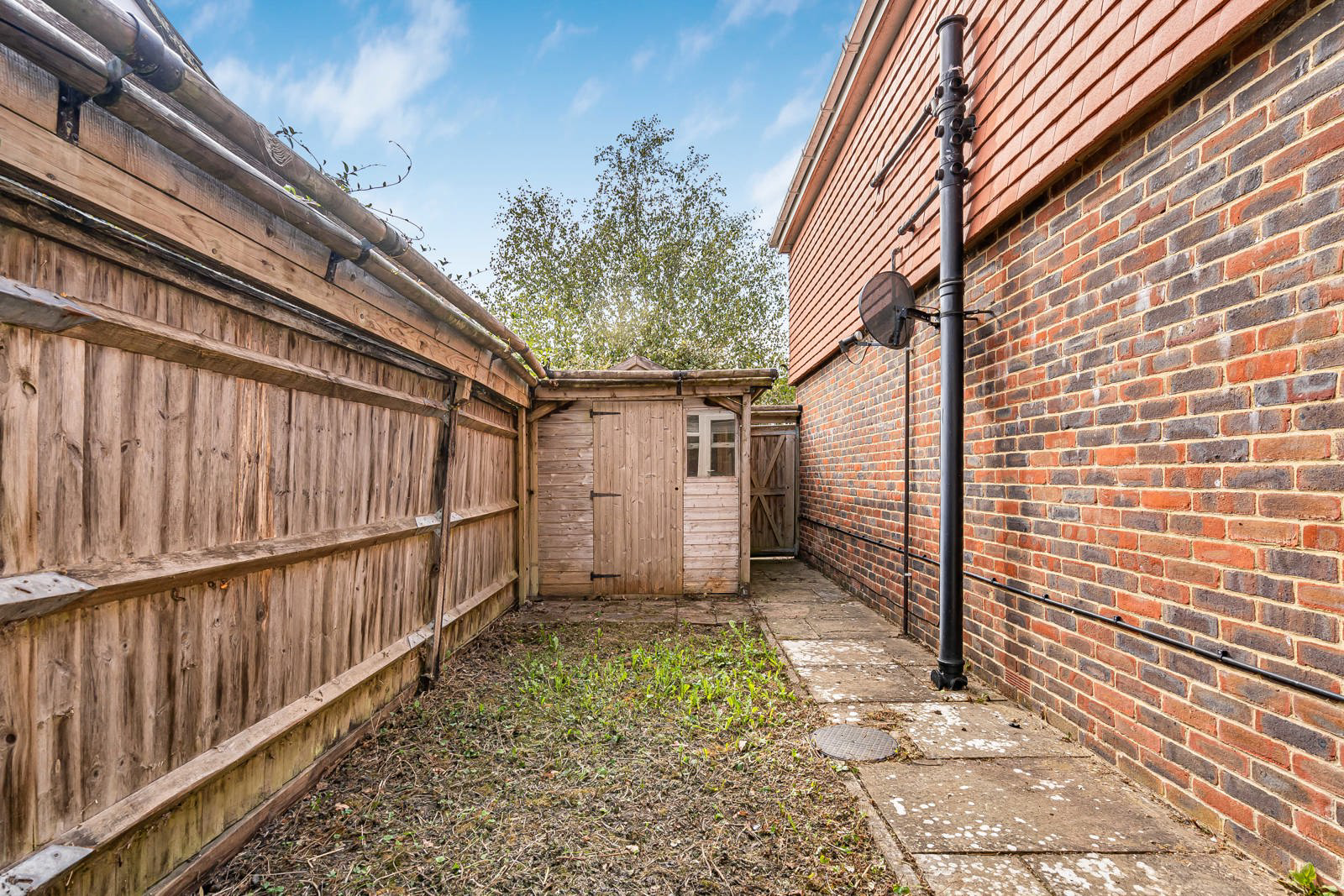 Byworth Road, Farnham, Surrey, GU9, photo 11