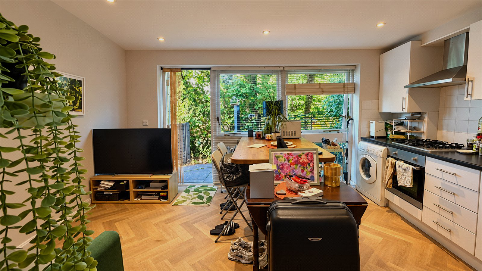 Warren Road, Guildford, Surrey, GU1, photo 3
