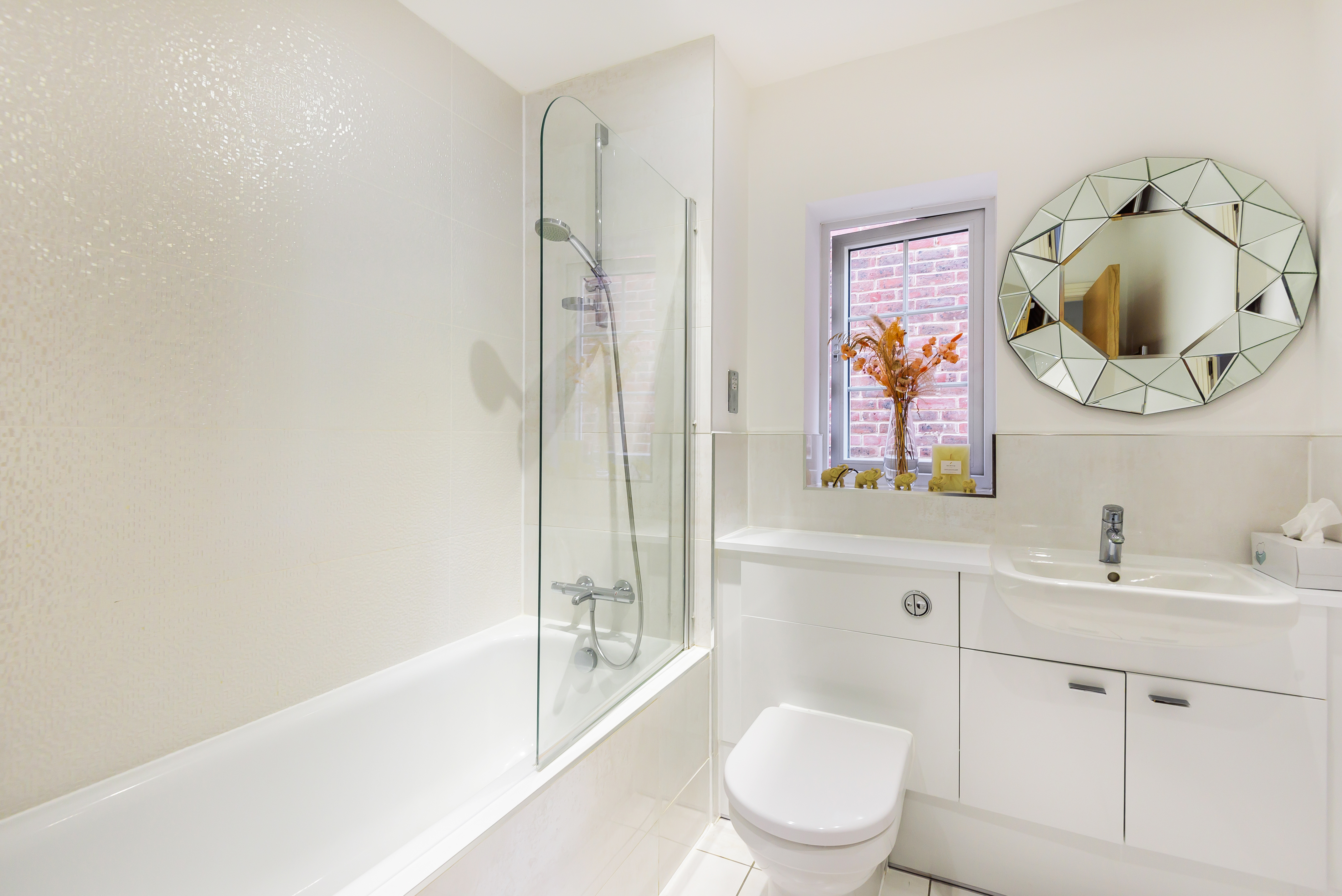 Aberdeen Way, Knaphill, Woking, Surrey, GU21, photo 12