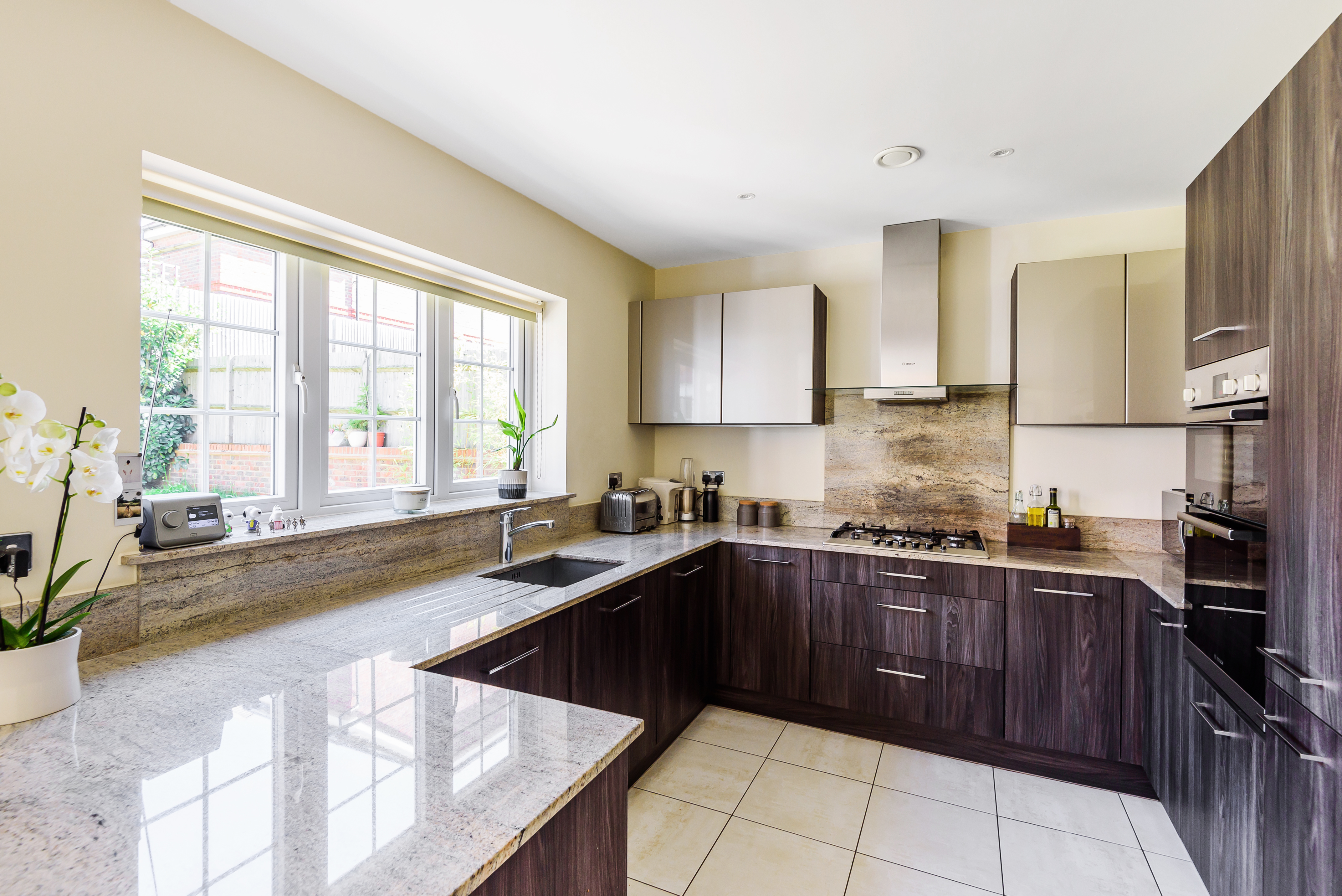 Aberdeen Way, Knaphill, Woking, Surrey, GU21, photo 4