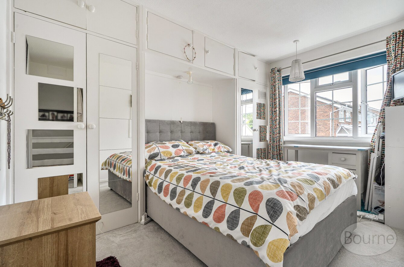 New Road, Clanfield, Waterlooville, Hampshire, PO8, photo 5