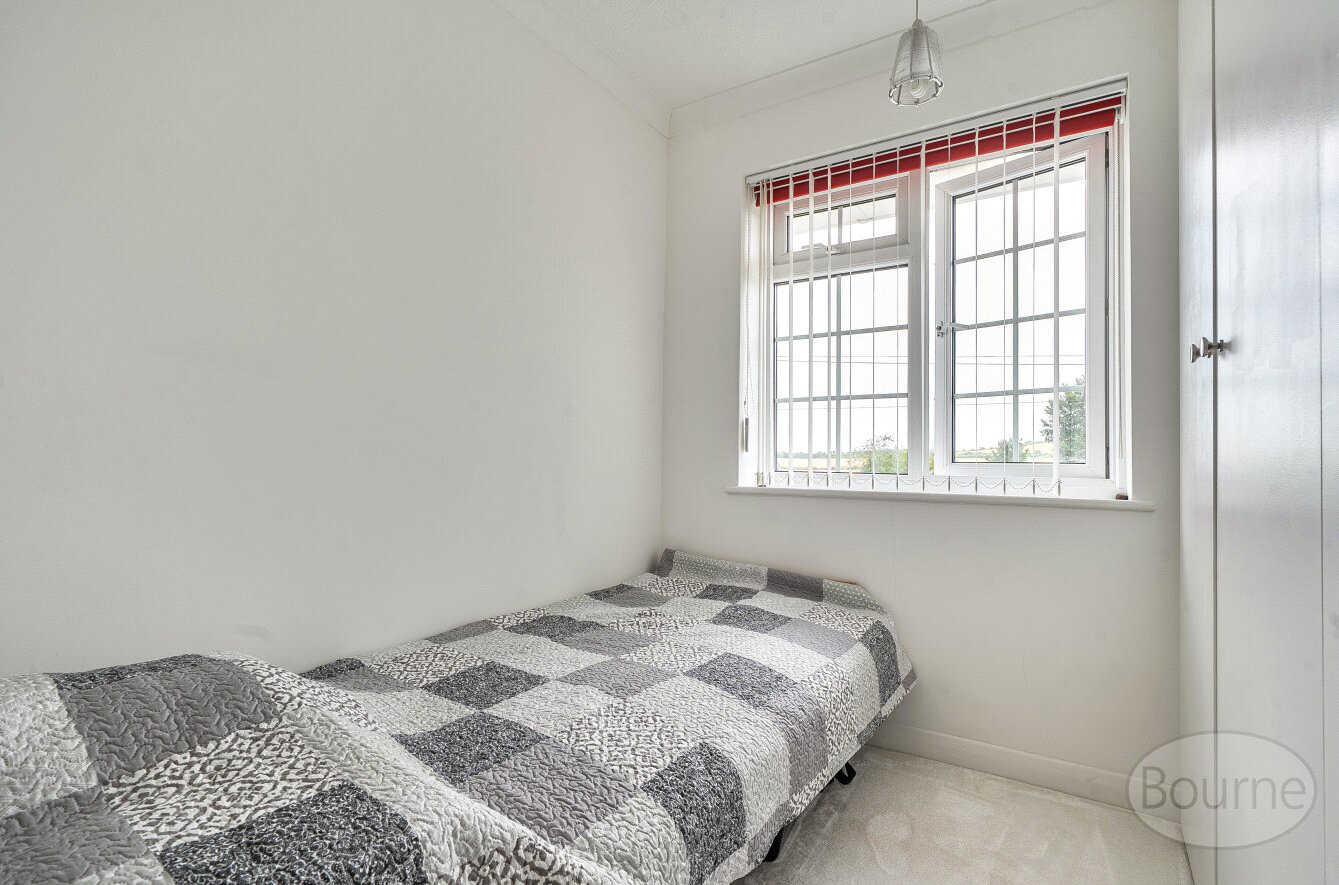 New Road, Clanfield, Waterlooville, Hampshire, PO8, photo 8