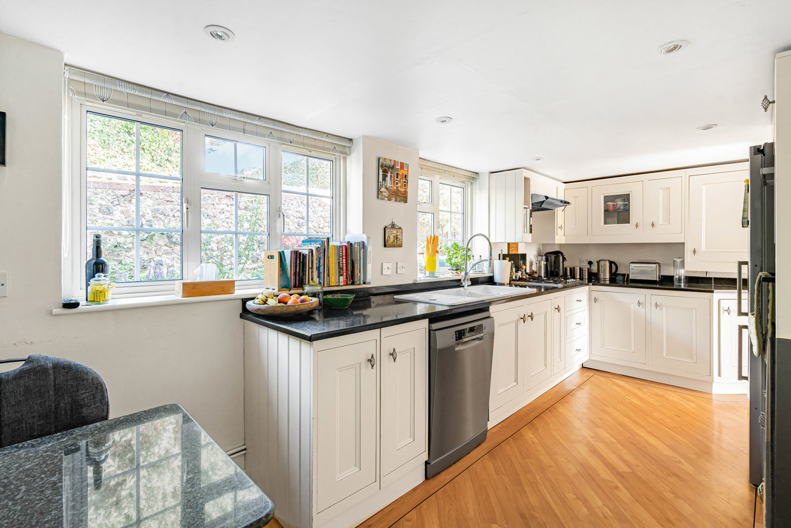 Warren Corner, Ewshot, Farnham, Surrey, GU10, photo 3
