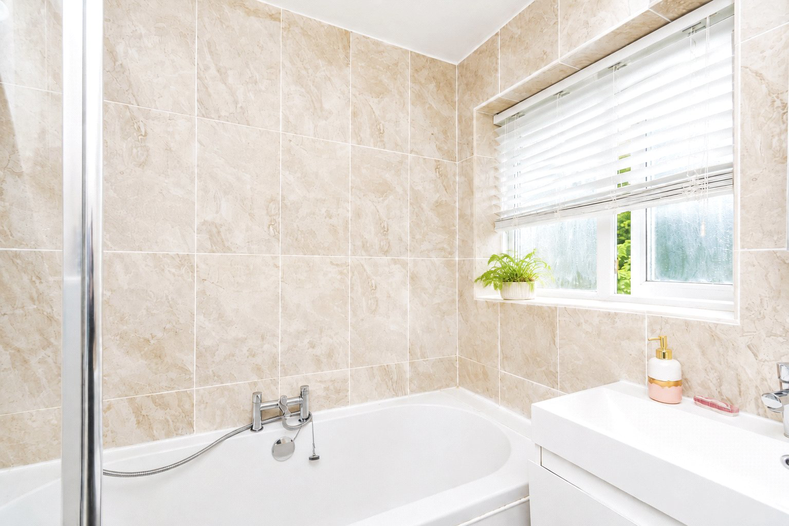 Oakley Road, Bordon, Hampshire, Hampshire, GU35, photo 7