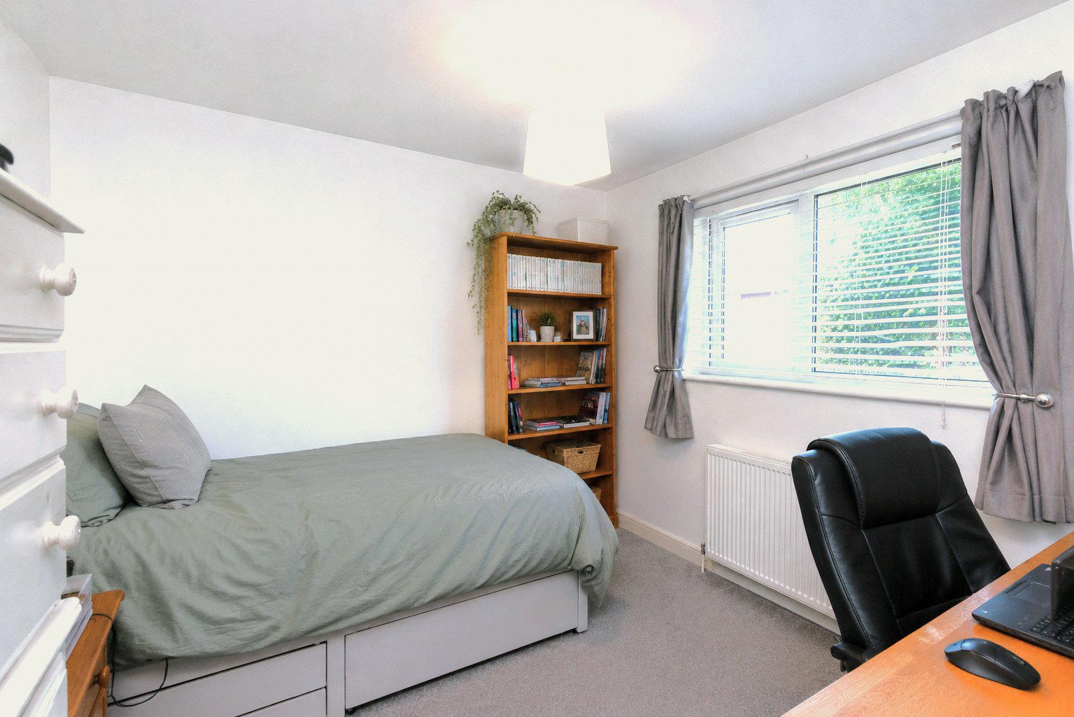 Oakley Road, Bordon, Hampshire, Hampshire, GU35, photo 6