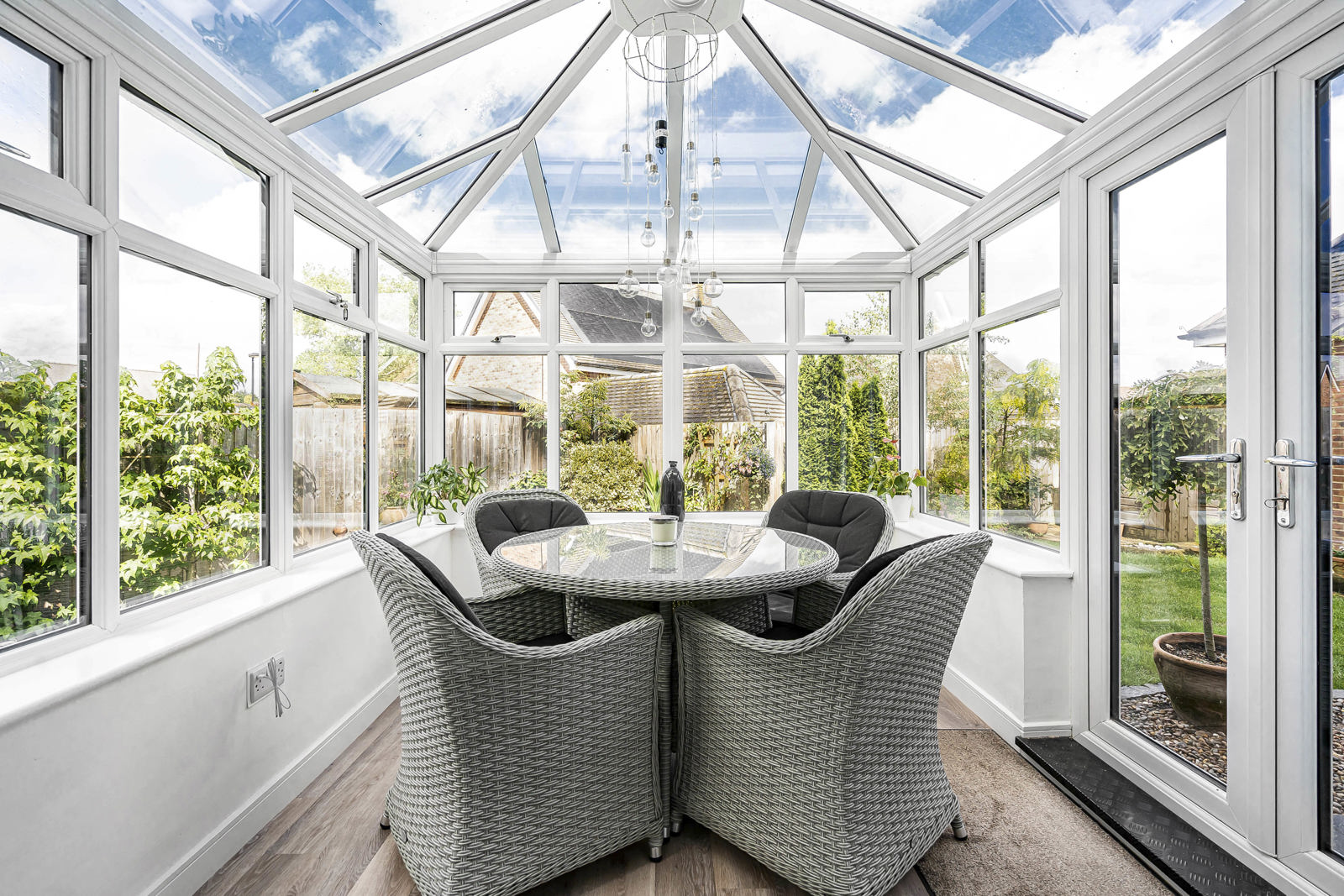 Melrose Close, Farnham, Surrey, GU9, photo 6