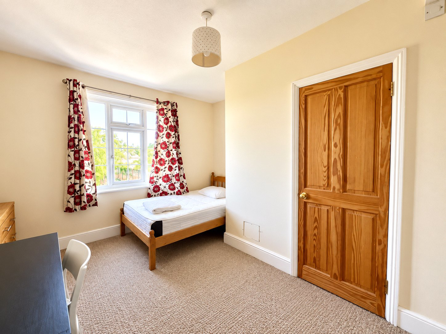 Nightingale Road, Guildford, Surrey, GU1, photo 14