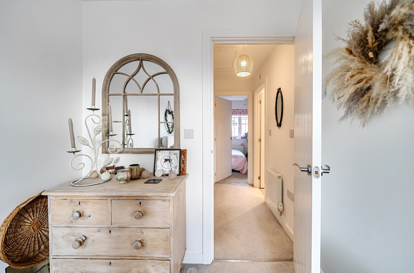 Leyscroftes Road, Ash, Surrey, GU12, photo 14