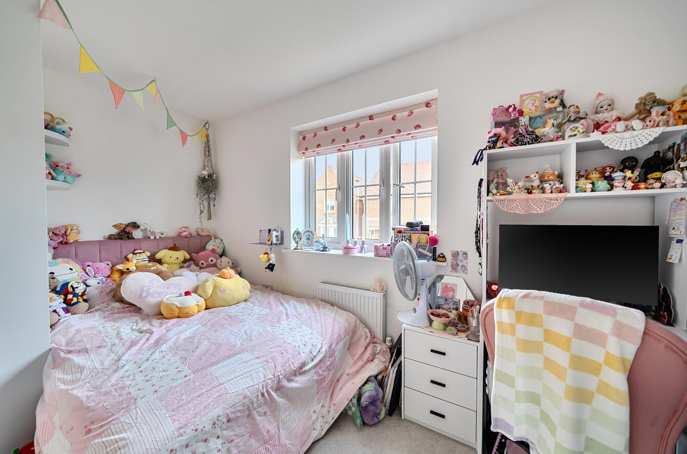 Leyscroftes Road, Ash, Surrey, GU12, photo 7