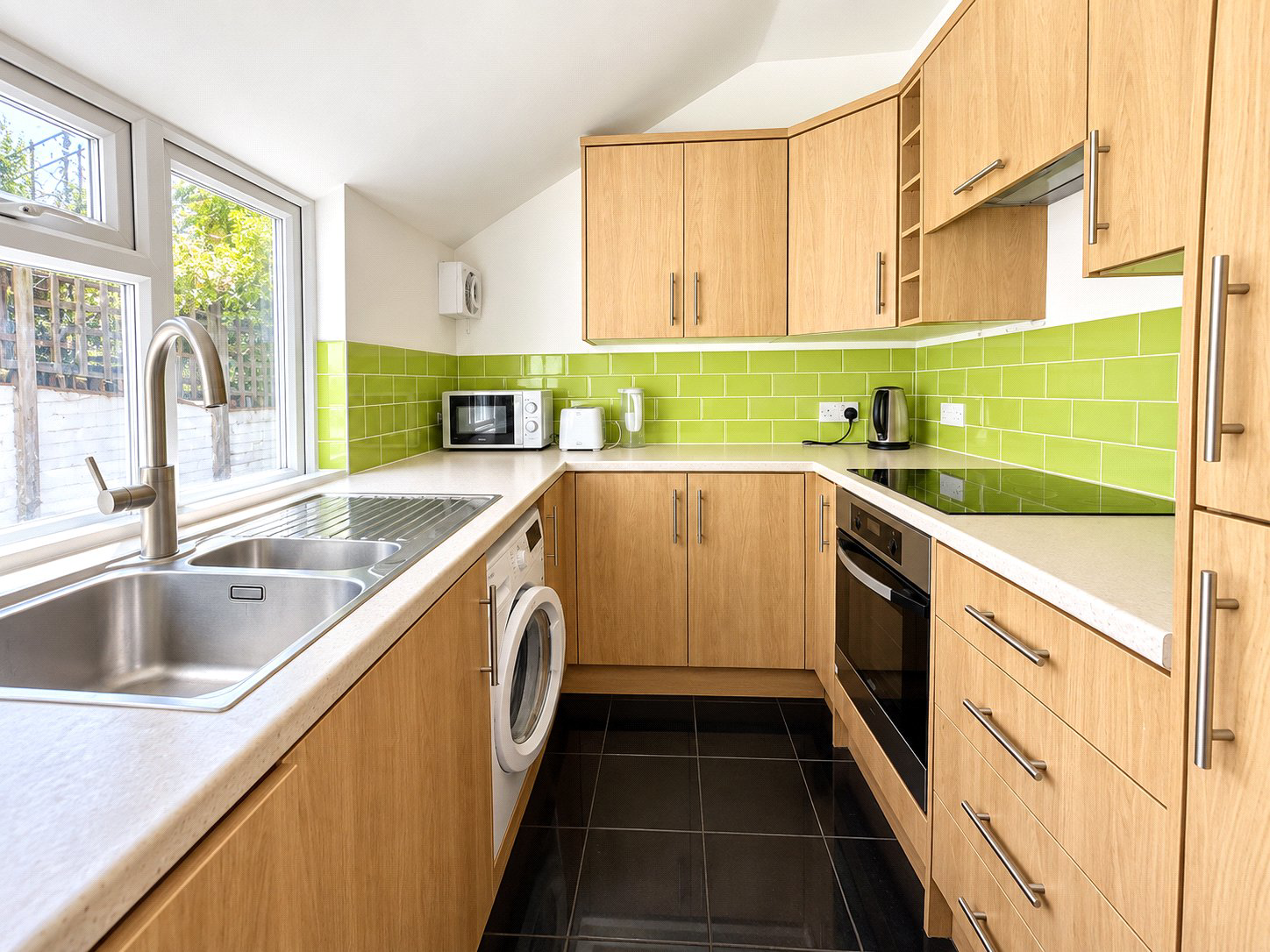 Nightingale Road, Guildford, Surrey, GU1, photo 3
