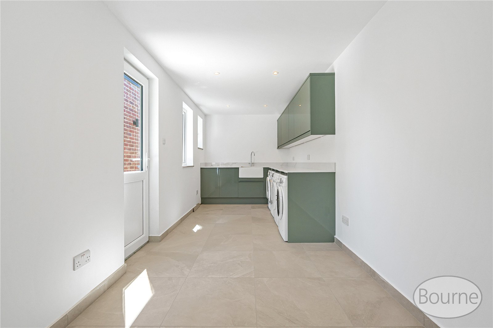 Loncin Mead Avenue, New Haw, Addlestone, Surrey, KT15, photo 17