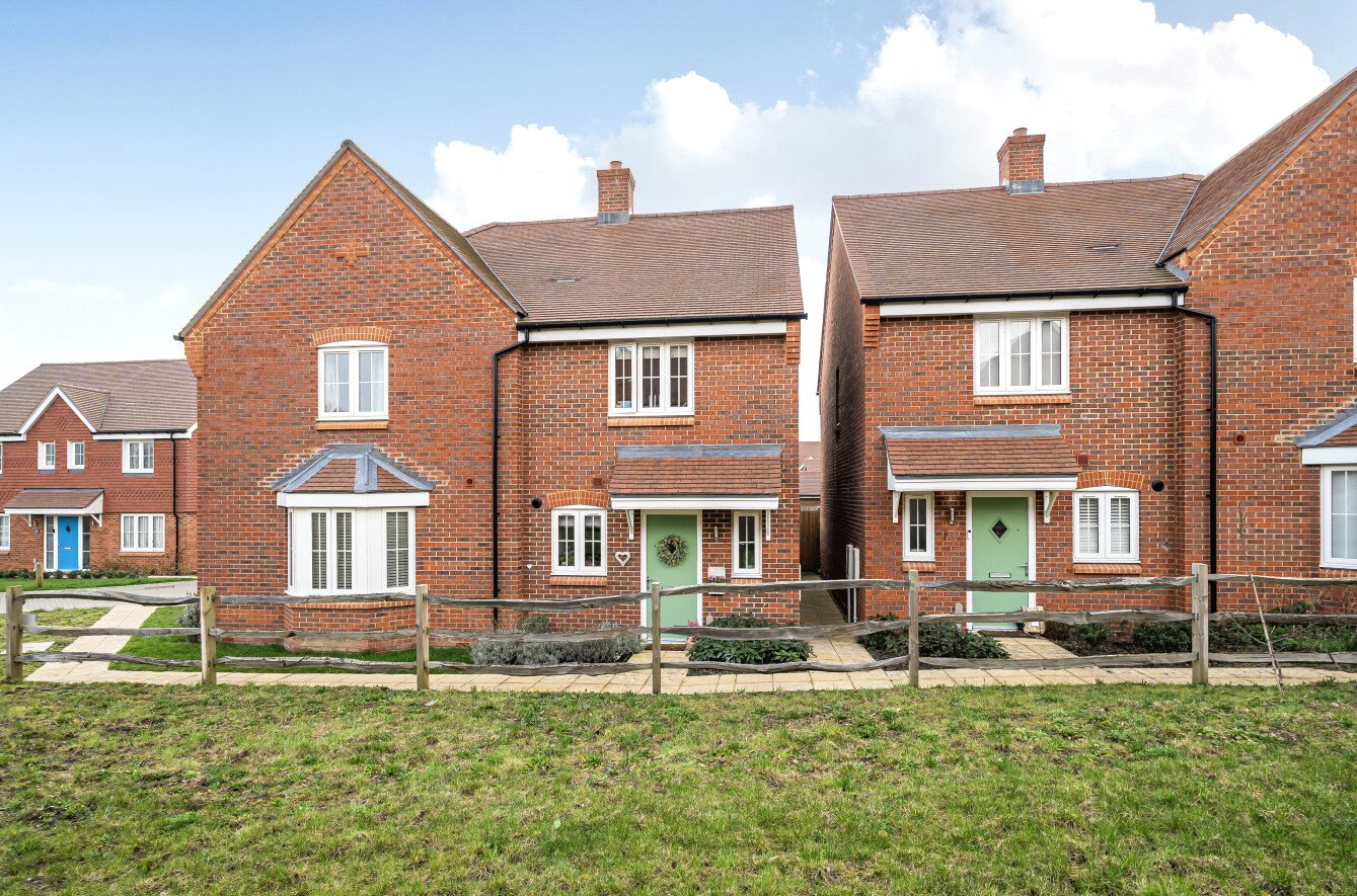 Leyscroftes Road, Ash, Surrey, GU12
