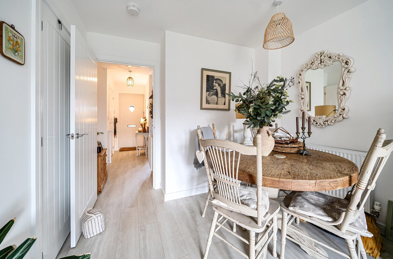 Leyscroftes Road, Ash, Surrey, GU12, photo 17