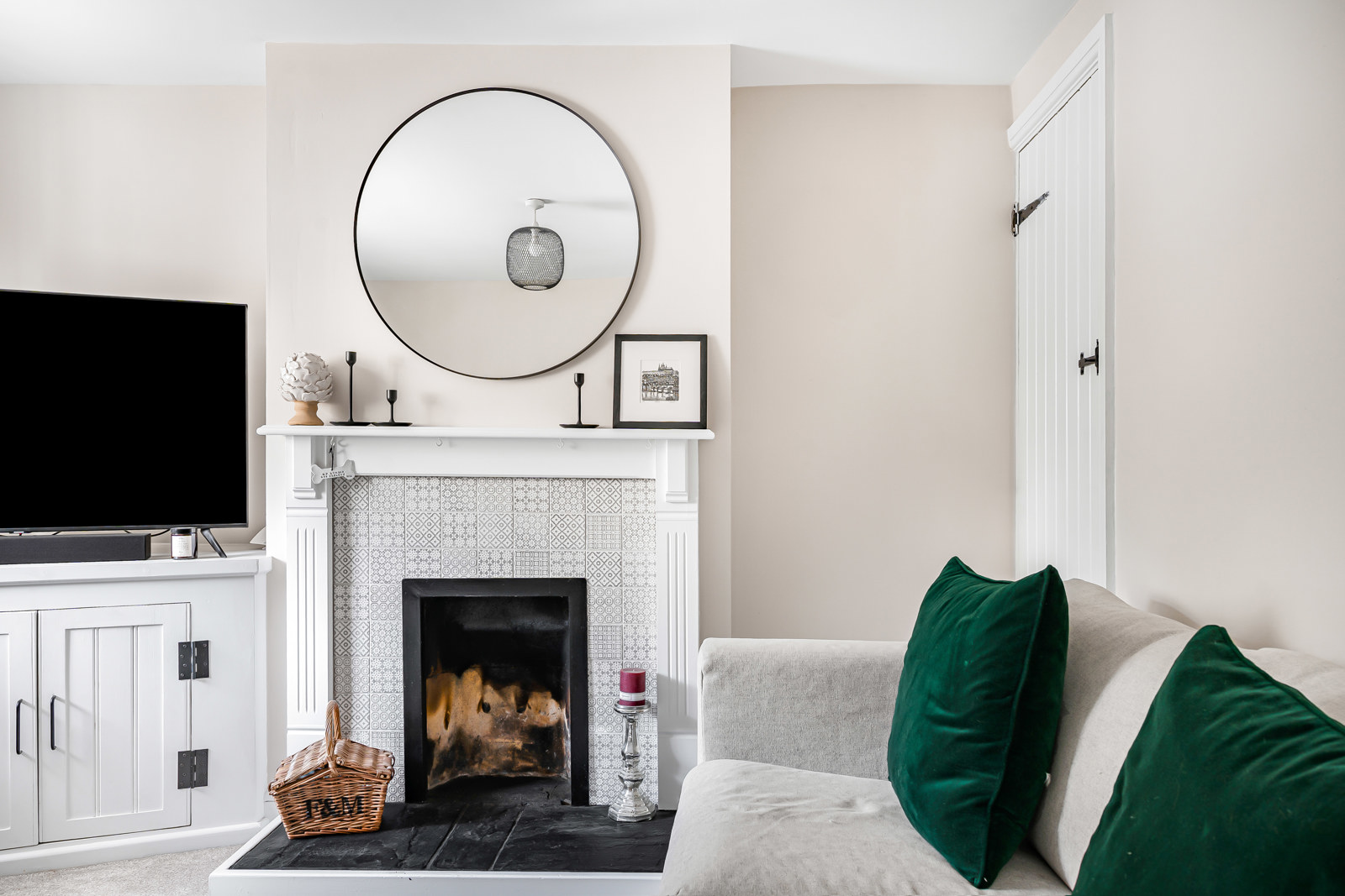 The Street, Wrecclesham, Farnham, Surrey, GU10, photo 17
