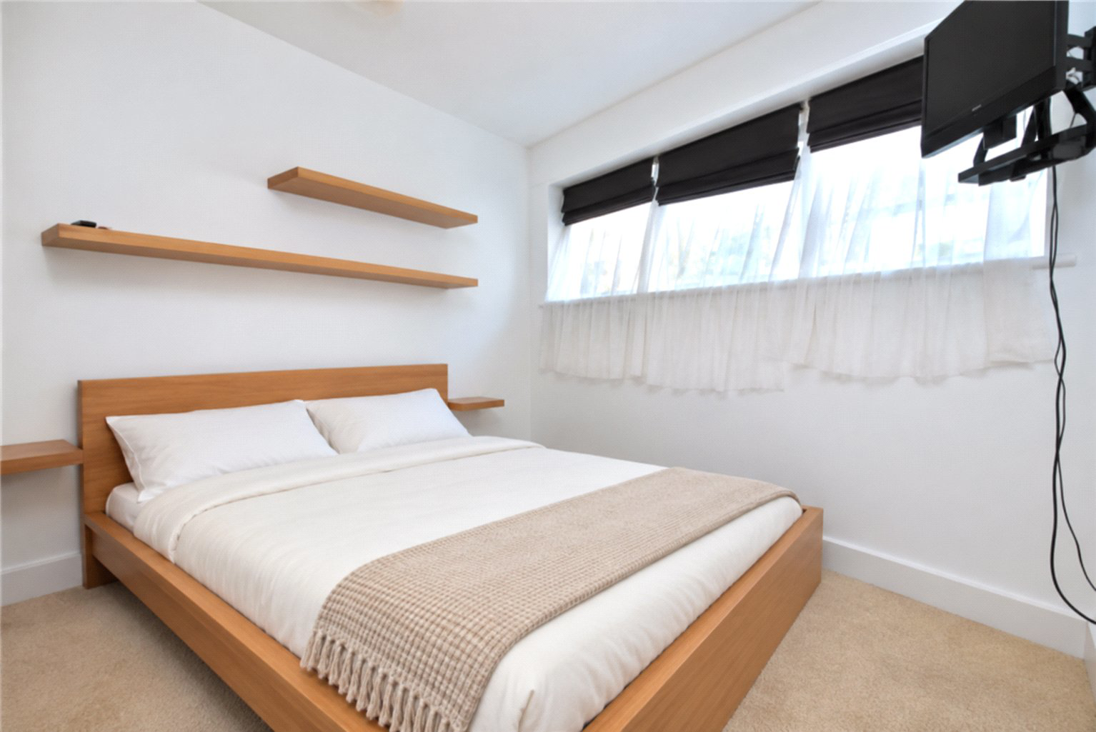 Walnut Tree Close, Guildford, Surrey, GU1, photo 7