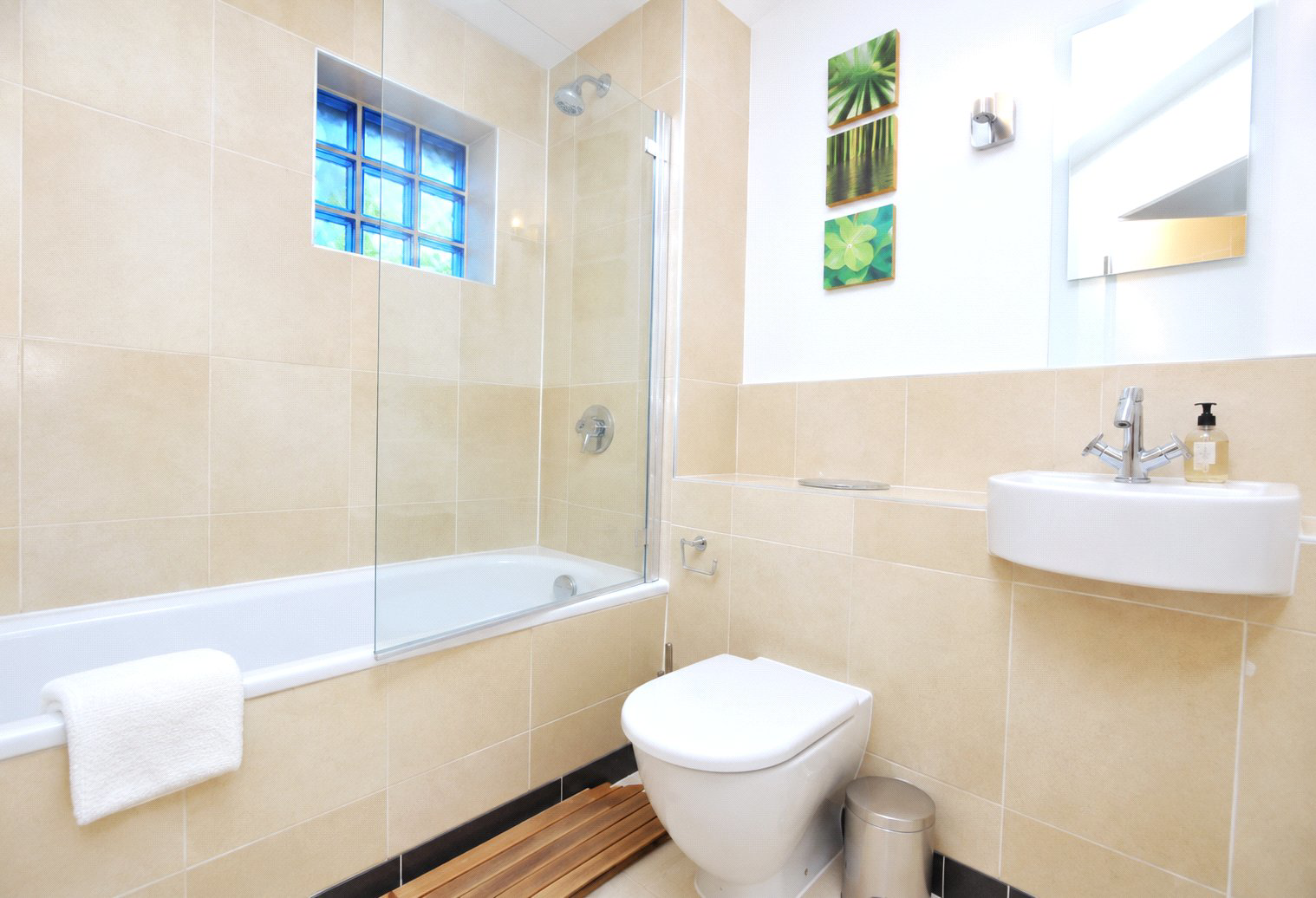 Walnut Tree Close, Guildford, Surrey, GU1, photo 5