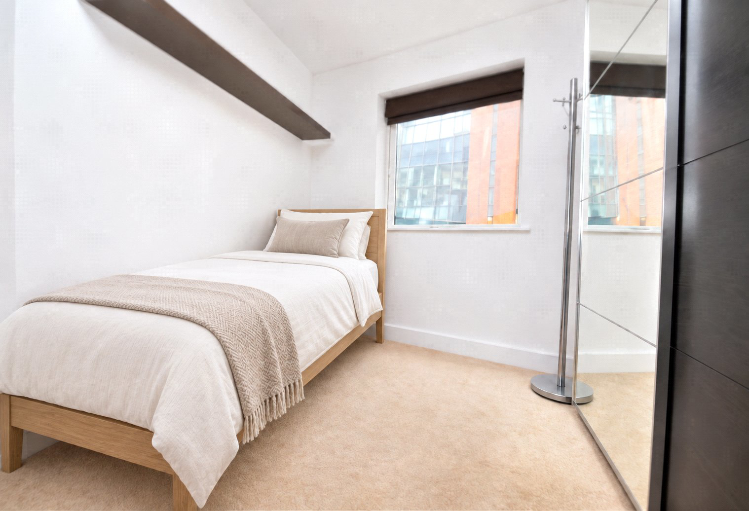 Walnut Tree Close, Guildford, Surrey, GU1, photo 6