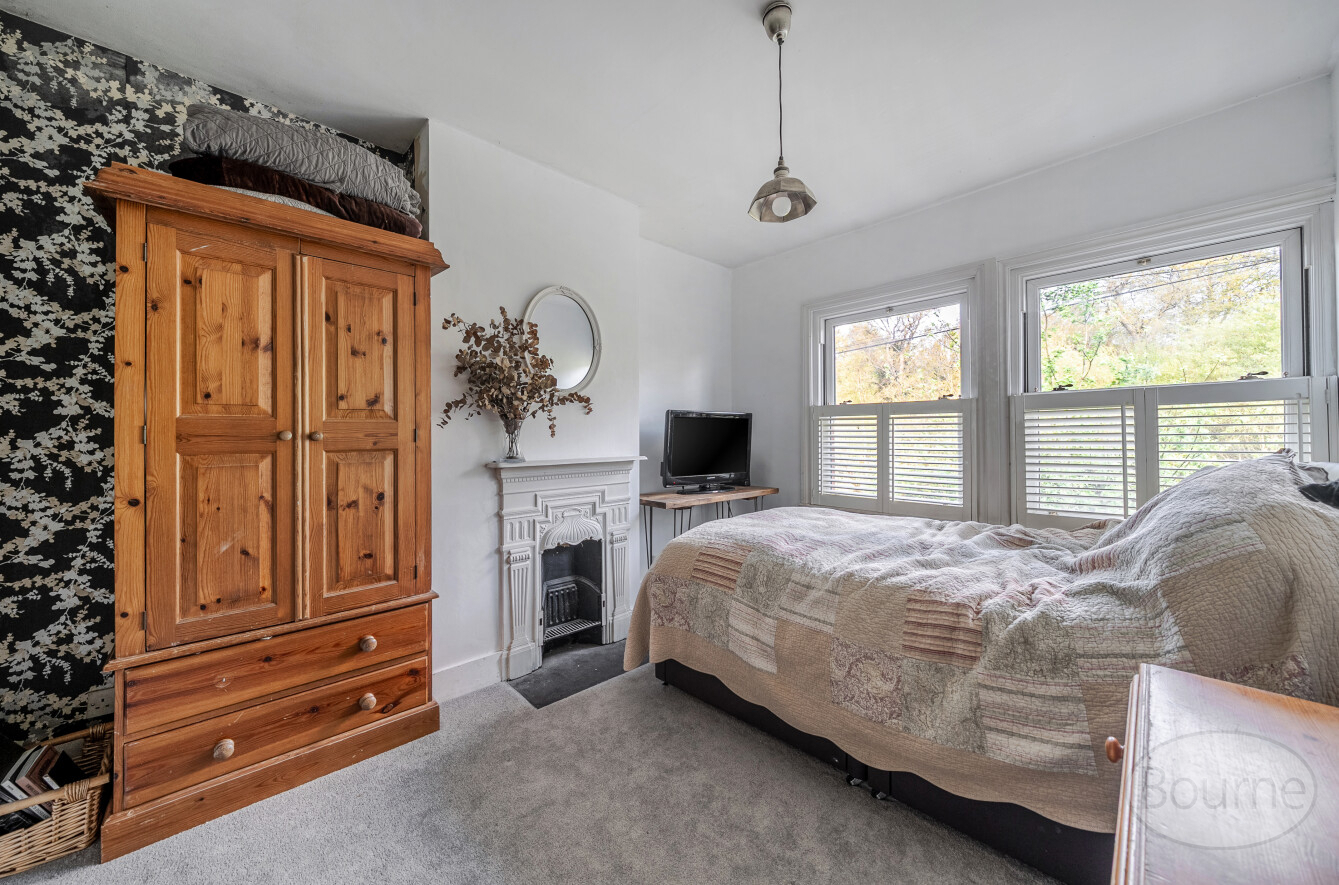 Main Road, Bucks Horn Oak, Farnham, Hampshire, GU10, photo 8