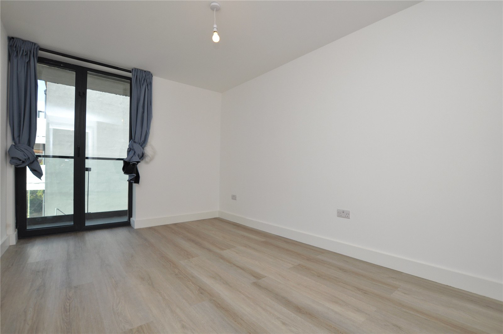 Farnborough Road, Farnborough, Hampshire, GU14, photo 6