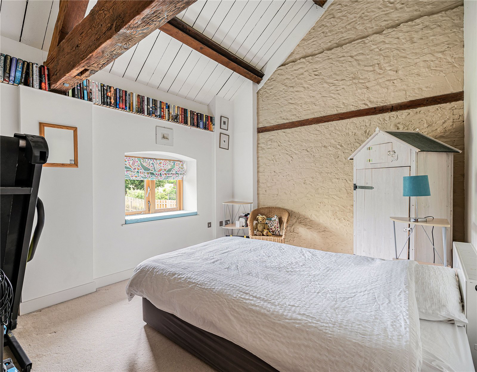 Manor Farm Mews, Dockenfield, Farnham, Surrey, GU10, photo 11