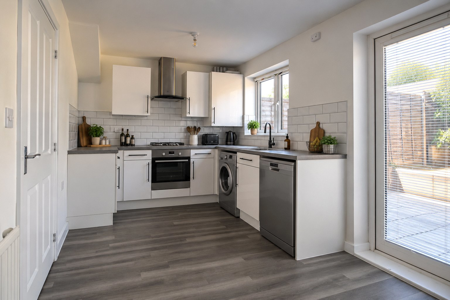 Bello Abbey Way, Alton, Hampshire, GU34, photo 3
