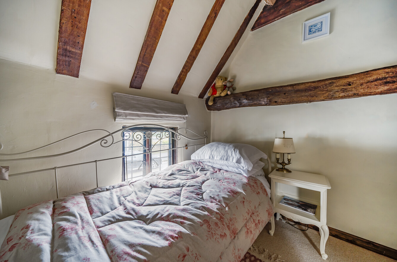 London Road, Holybourne, Alton, Hampshire, GU34, photo 9